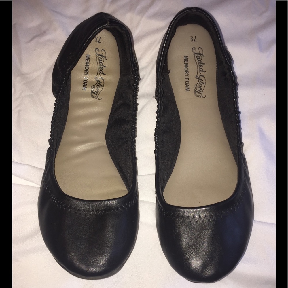Faded glory black ballet flats